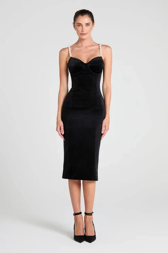 Nadine merabi emily black - emily,